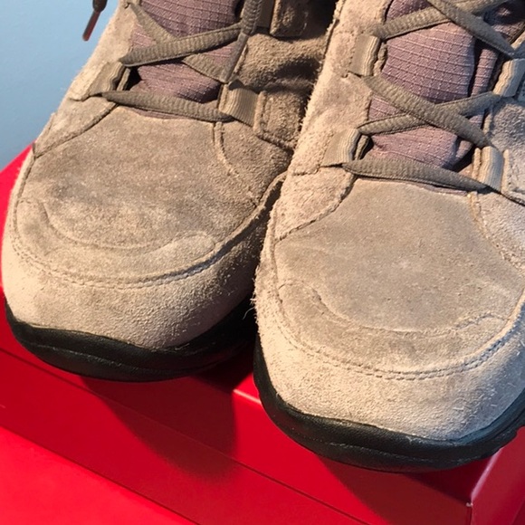 COLUMBIA snow boots “EUC” Sz 8 Gray - Picture 6 of 7